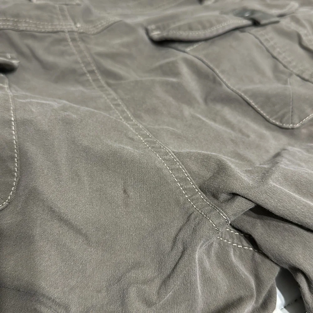 Kuhl shorts - Picture 9 of 9